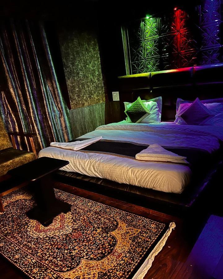 Lands End Resort Anantnag Екстер'єр фото