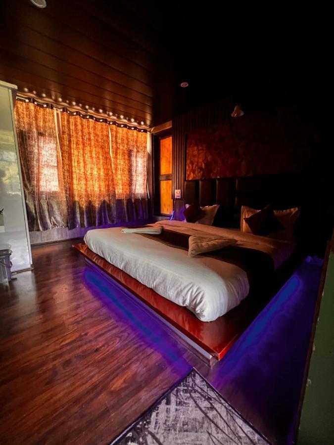 Lands End Resort Anantnag Екстер'єр фото