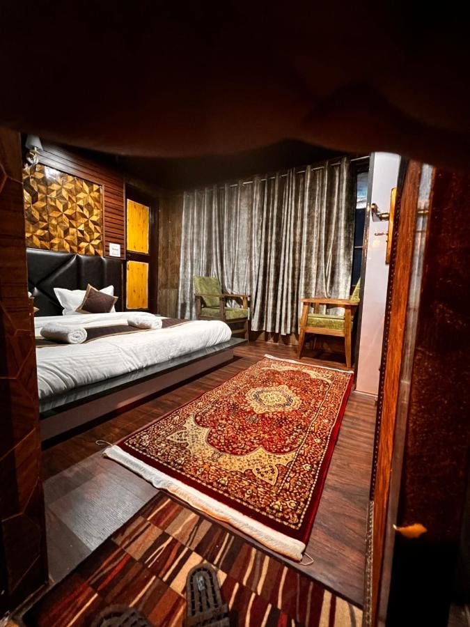 Lands End Resort Anantnag Екстер'єр фото