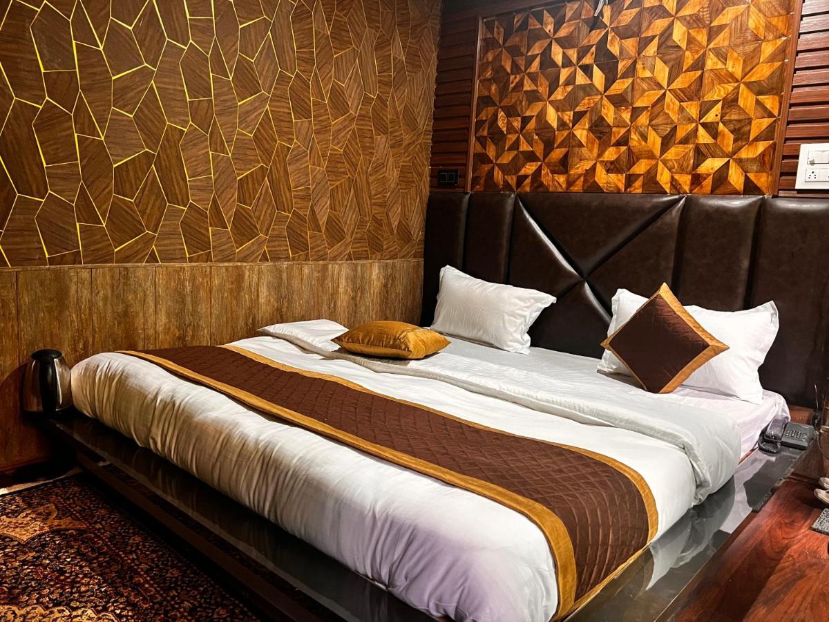 Lands End Resort Anantnag Екстер'єр фото