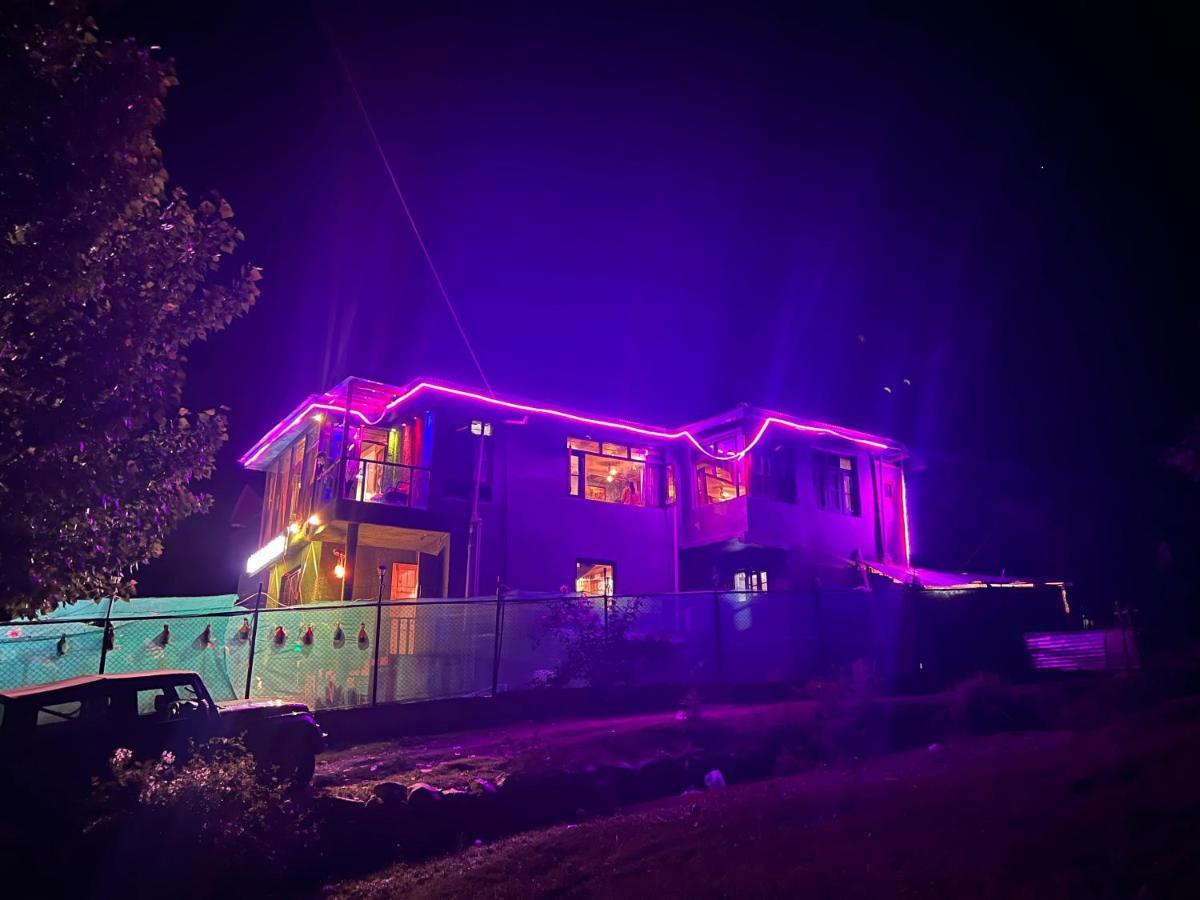Lands End Resort Anantnag Екстер'єр фото